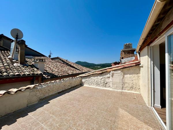 Maison
         8 pièces
        - 320 m² 359 000 € *