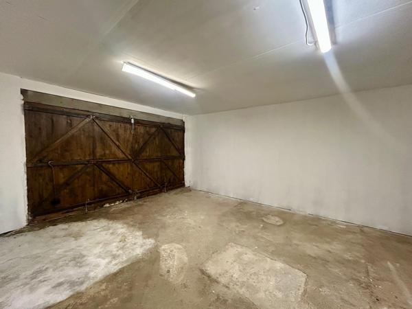 Maison
         8 pièces
        - 320 m² 359 000 € *