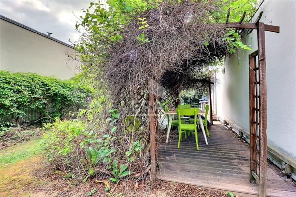 Appartement La Plaine Saint Denis 3 pièce(s) 67 m2