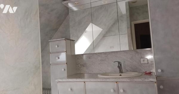 A VDRE Fougères 95 m² RDC sa-séj cuis chbre pare WC Etage 3 chbres SDB, WC gar gre abri terr pelouse