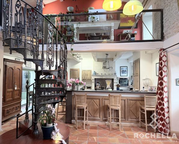 Ancienne écurie réhabilitée de 195m²