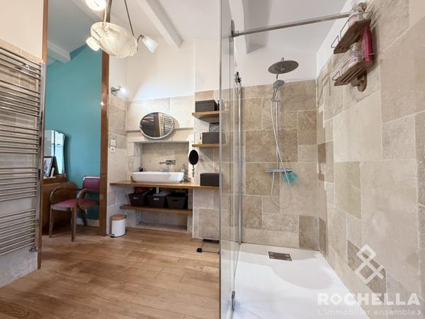 Ancienne écurie réhabilitée de 195m²