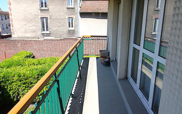 Appartement à vendre    3 pièces • 60,91 m2 Le Bourget