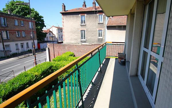 Appartement à vendre    3 pièces • 60,91 m2 Le Bourget