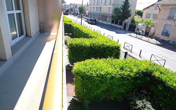 Appartement à vendre    3 pièces • 60,91 m2 Le Bourget