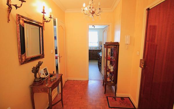 Appartement à vendre    3 pièces • 60,91 m2 Le Bourget