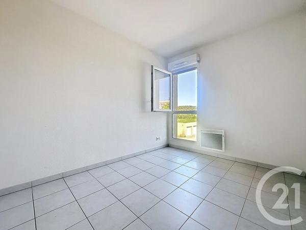 Appartement T3 à vendre  3 pièces - 64,30 m 2   ST CHRISTOL LES ALES  - 30