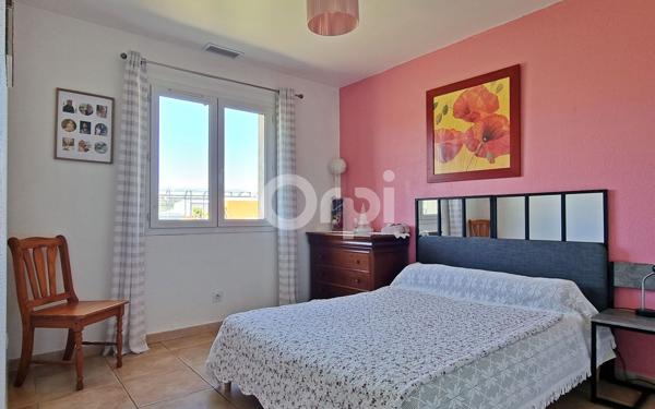 Maison à vendre    4 pièces •  Saint-Julien-les-Rosiers