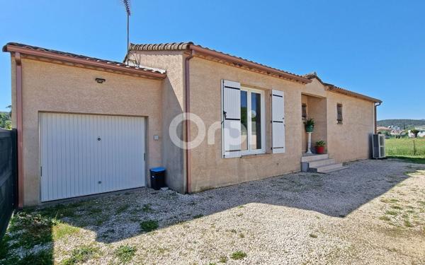 Maison à vendre    4 pièces •  Saint-Julien-les-Rosiers
