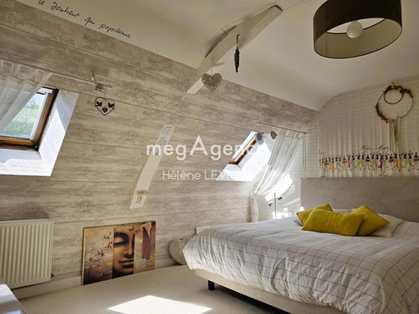 Maison à Évron, 53600 - 9 pièces 190m²