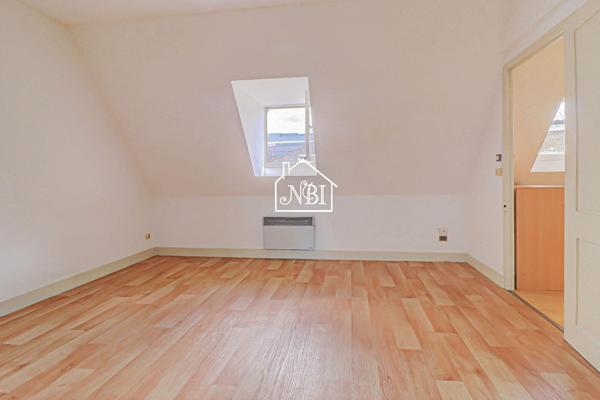 À VENDRE Appartement T1 bis 19.31 m2 LAVAL Rive droite