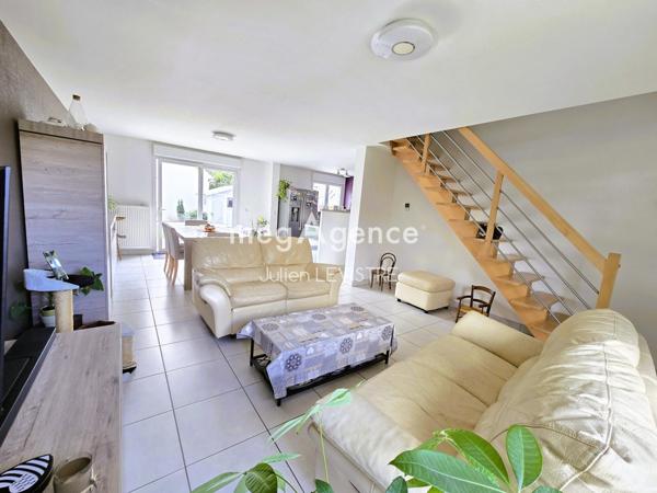 Maison à Auneau-Bleury-Saint-Symphorien, 28700 - 4 pièces 77m²