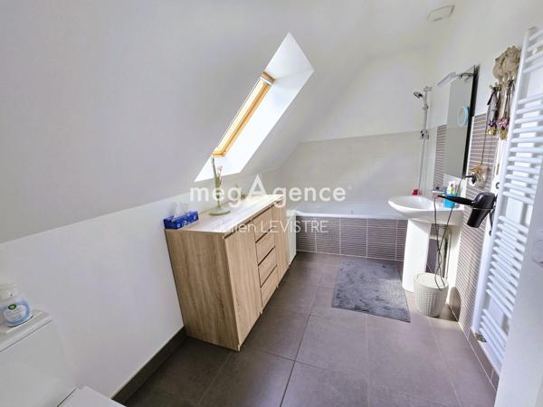 Maison à Auneau-Bleury-Saint-Symphorien, 28700 - 4 pièces 77m²