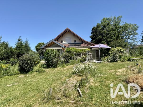 Maison à vendre 5 pièces 107,85 m² Saint-Sixt