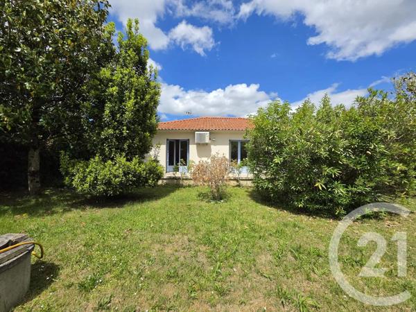 Maison à vendre  4 pièces - 96 m 2   CARBONNE  - 31