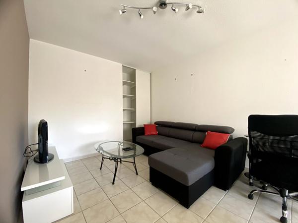 Appartement Grabels village 2 pièces 42 m2 en rez-de-jardin