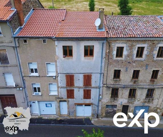 Maison de village charmante à Pradelles