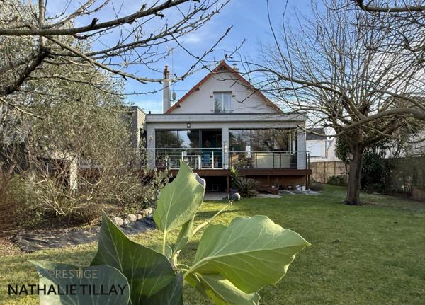 OLIVET Bourg, Maison de ville à vendre, 175 m² , parcelle 920 m², studio indépendant