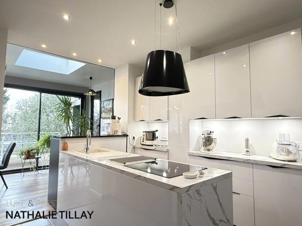 OLIVET Bourg, Maison de ville à vendre, 175 m² , parcelle 920 m², studio indépendant