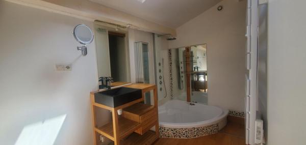 Maison de caractère avec piscine