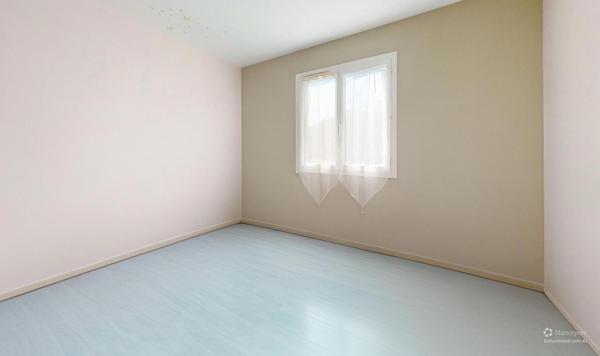 CALME/ JARDIN AVEC PISCINE et TERRASSES COUVERTES/ MAISON CLE EN MAIN