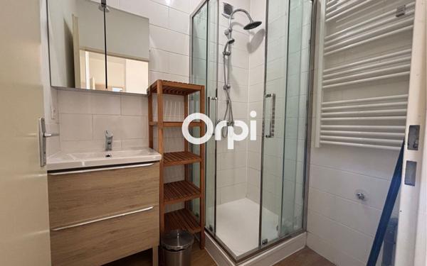 Appartement à vendre    3 pièces • 63 m2 Lille