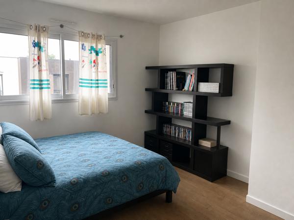 Maison
         5 pièces
        - 123 m² 325 500 € *