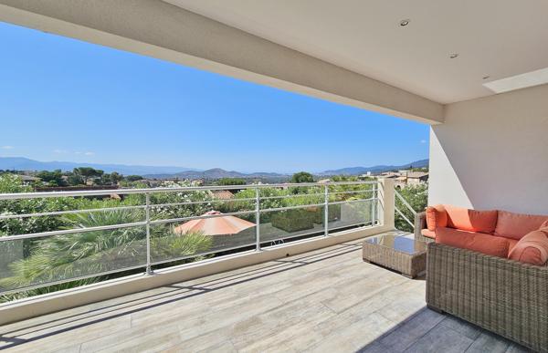 PROCHE AJACCIO AFA - Villa récente F5 + piscine Afa (20167)