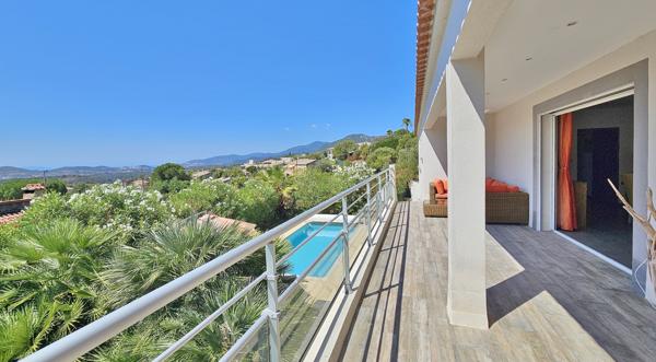 PROCHE AJACCIO AFA - Villa récente F5 + piscine Afa (20167)