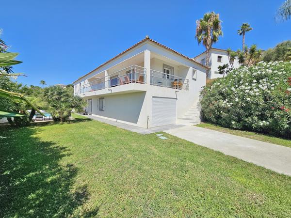 PROCHE AJACCIO AFA - Villa récente F5 + piscine Afa (20167)