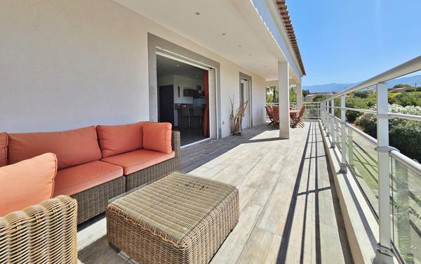 PROCHE AJACCIO AFA - Villa récente F5 + piscine Afa (20167)