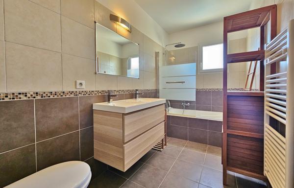 PROCHE AJACCIO AFA - Villa récente F5 + piscine Afa (20167)