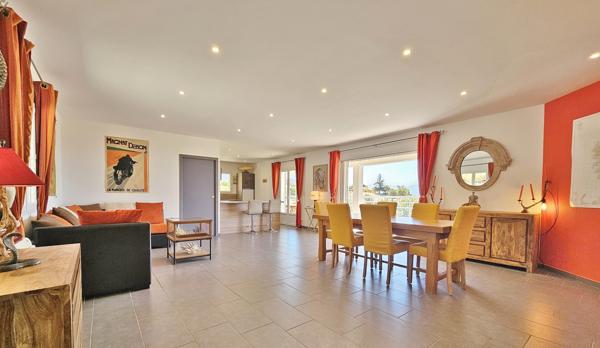 PROCHE AJACCIO AFA - Villa récente F5 + piscine Afa (20167)