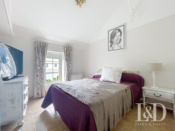 Royan : maison charentaise 3/4 chambres, garage et jardin