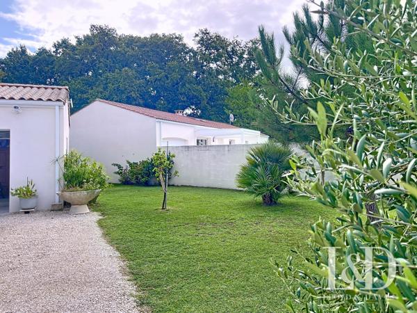 Royan : maison charentaise 3/4 chambres, garage et jardin