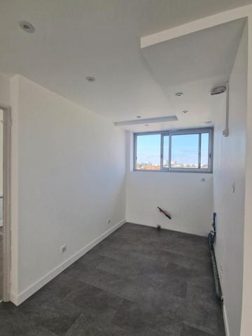 T3 lumineux avec 2 balcons, cave et parking – Muret centre