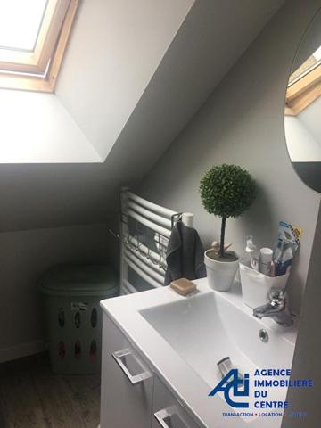 Appartement à louer Pontivy : 1 pièces, 13m² avec 0 chambre(s) à 405€ - AJP Immobilier Pontivy