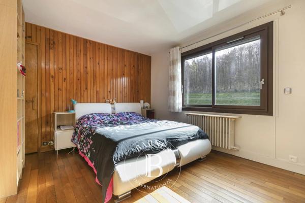 Chaville, Maison 5 Chambres -  180 m² à vendre