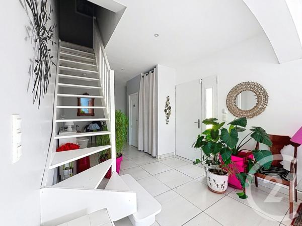 Maison à vendre  5 pièces - 151,83 m 2   MONTAUBAN  - 82