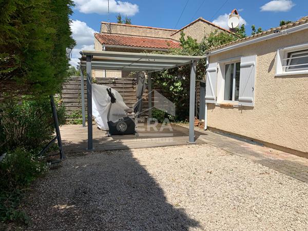 A VENDRE ROQUEFORT-LA -BEDOULE MAISON T3 DE  77 M² PLEIN PIED SUR 430 M² DE TERRAIN GARAGE