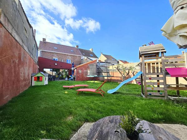 Jolie maison de 190m2 avec Jardin et garage