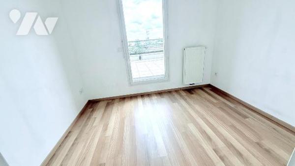 Appartement avec une grande terrasse d'env. 35m² avec vue panoramique sans vis à vis à Vendre à...