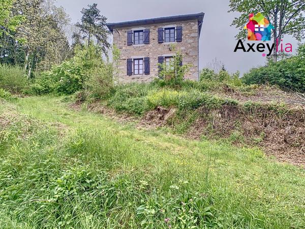 Saint-Nicolas-des-Biefs (03250) A VENDRE- SAINT-NICOLAS-DES-BIEFS- MAISON EN PIERRES SUR TERRAIN DE 2117 M2