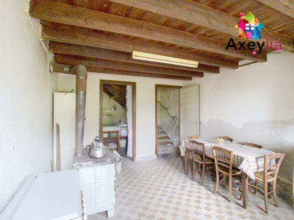 Saint-Nicolas-des-Biefs (03250) A VENDRE- SAINT-NICOLAS-DES-BIEFS- MAISON EN PIERRES SUR TERRAIN DE 2117 M2