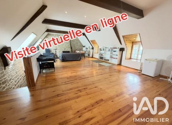 Maison à vendre 11 pièces 243,62 m² Saint-Michel-de-Montjoie