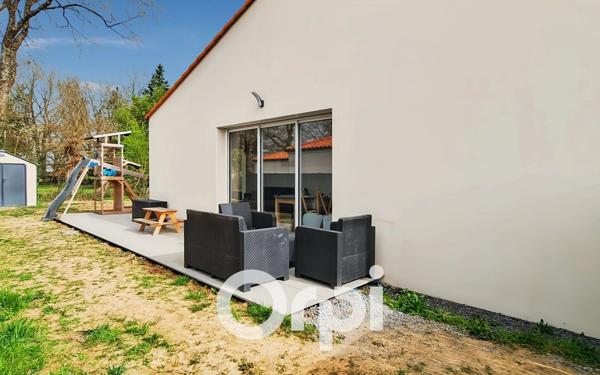 Maison à vendre    4 pièces • 81,11 m2 La Chaize-le-Vicomte