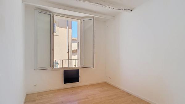 A lourer appartement T3 avec terrasse à Carpentras
