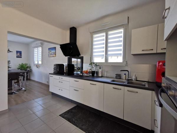 Maison à vendre à Trévou-Tréguignec dans les Côtes-d'Armor (22660), ref : 22102-2040