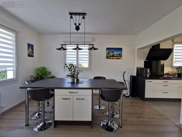 Maison à vendre à Trévou-Tréguignec dans les Côtes-d'Armor (22660), ref : 22102-2040