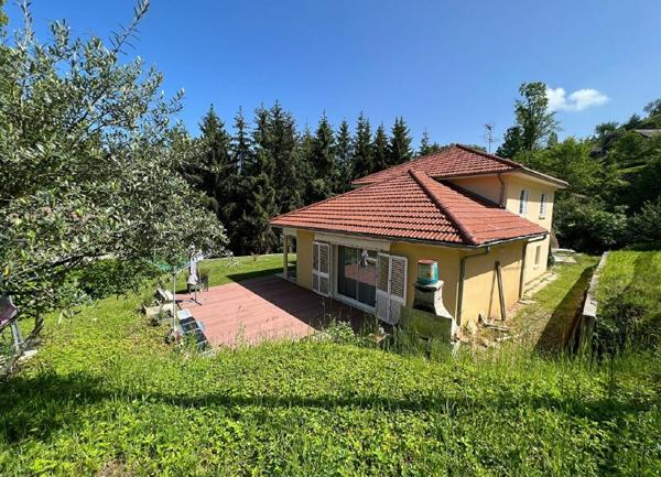 Maison à vendre    5 pièces •  Froges